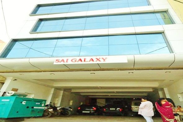 Hotel Sai Galaxy Inn Ширди Экстерьер фото