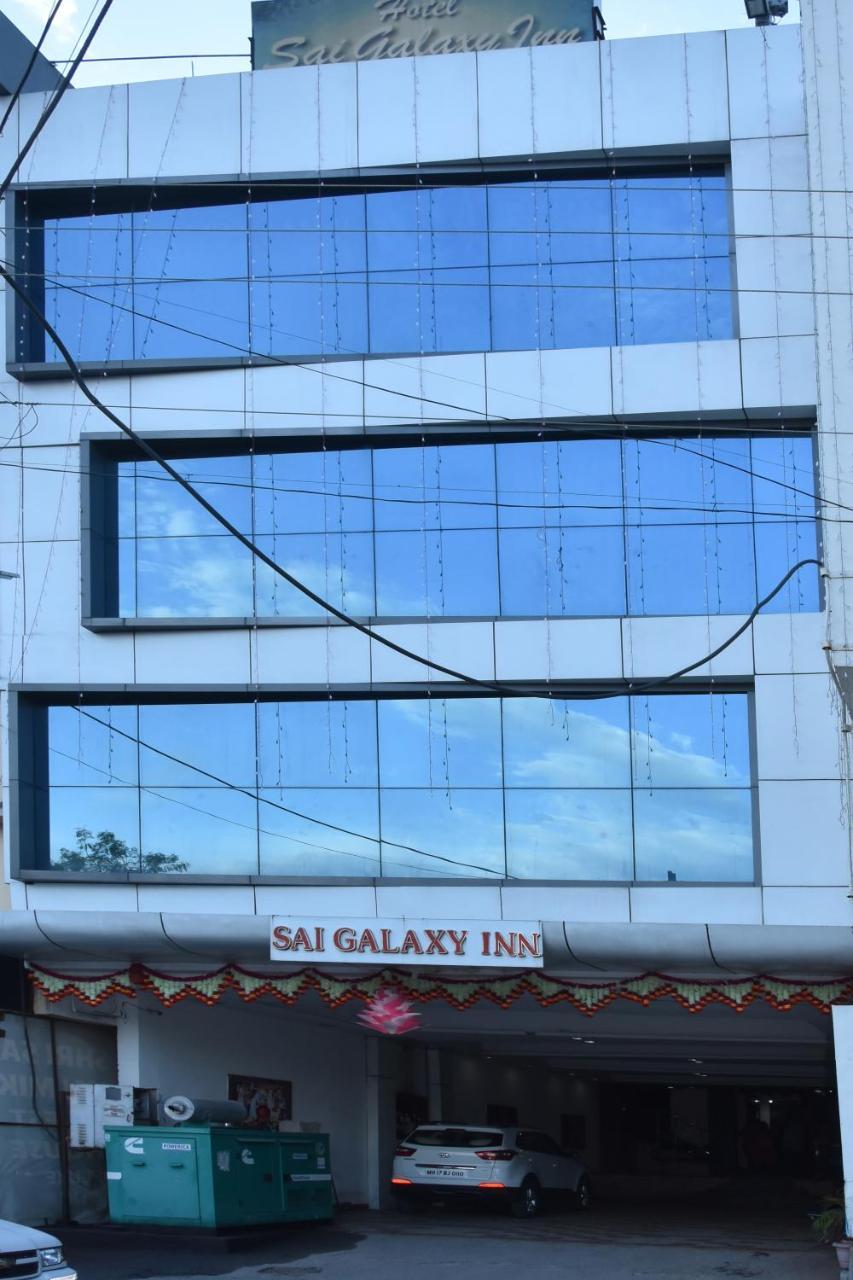 Hotel Sai Galaxy Inn Ширди Экстерьер фото